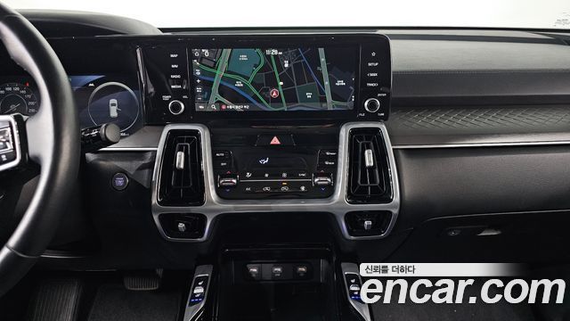 Kia Sorento 2021 — photo 18