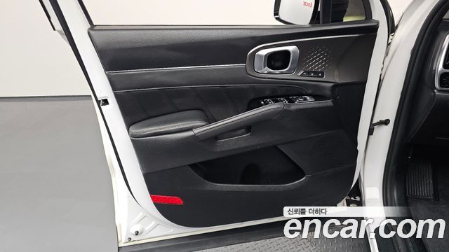Kia Sorento 2021 — photo 14