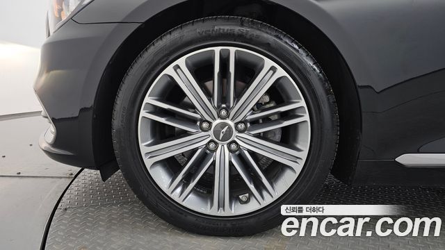 Genesis G80 2017 — photo 5