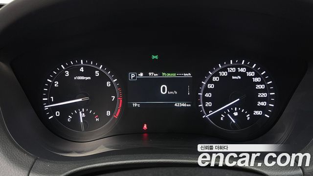 Genesis G80 2017 — photo 11