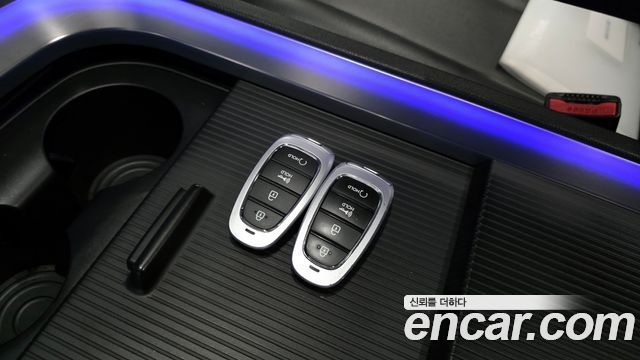 Hyundai Staria 2022 — photo 22
