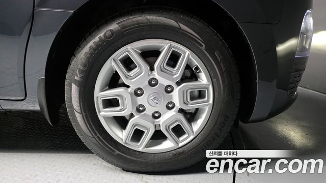 Hyundai Staria 2022 — photo 32