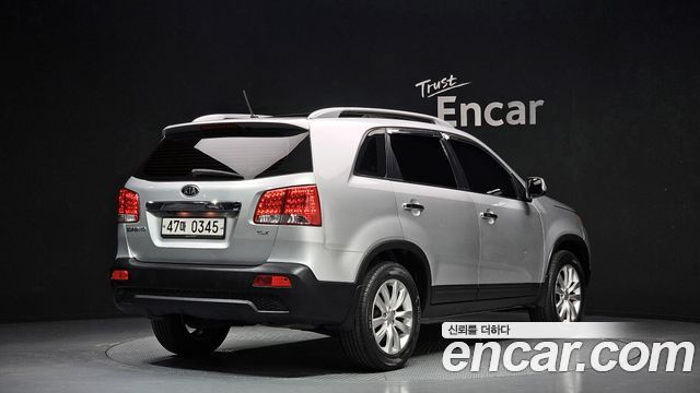 Kia Sorento 2010 — photo 2