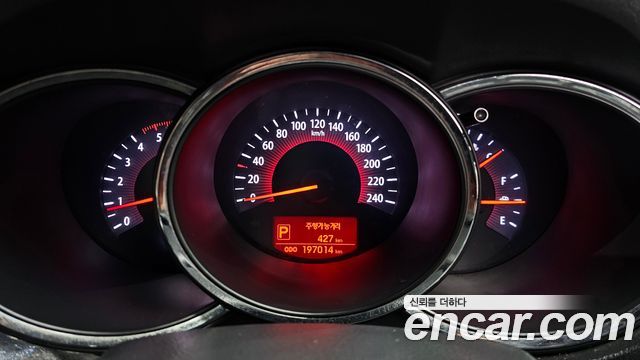 Kia Sorento 2010 — photo 8