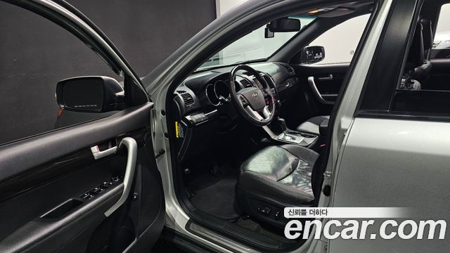 Kia Sorento 2010 — photo 10
