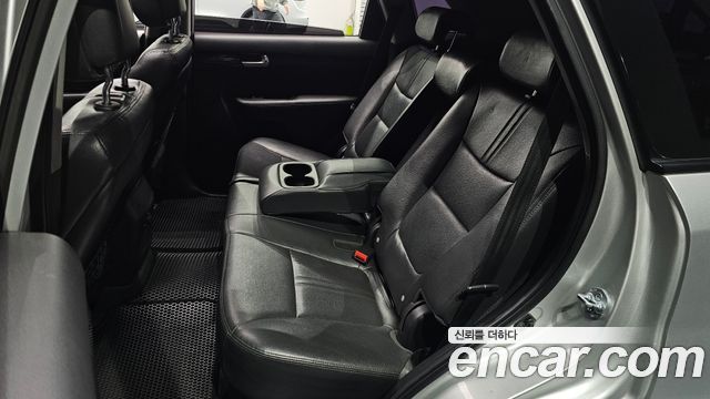 Kia Sorento 2010 — photo 11