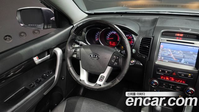 Kia Sorento 2010 — photo 13