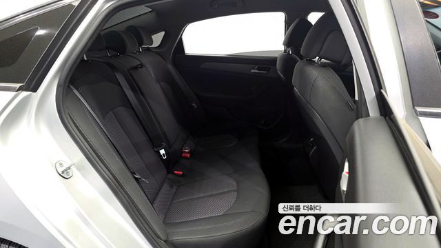 Hyundai Sonata 2015 — photo 17