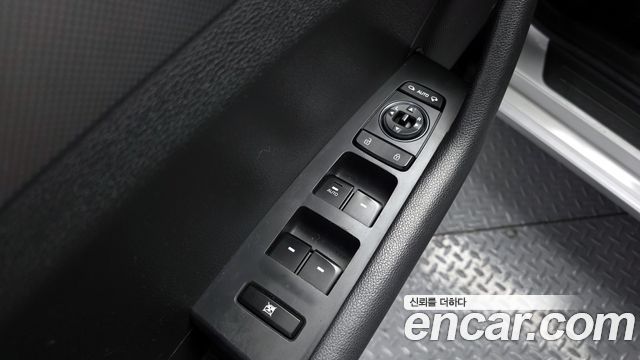Hyundai Sonata 2015 — photo 31