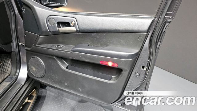 KG Mobility KORANDO 2016 — photo 29