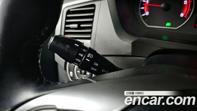 KG Mobility KORANDO 2016 — photo 31