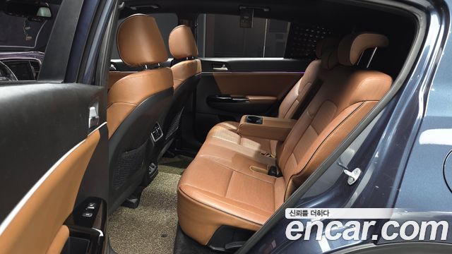Kia Sportage 2017 — photo 12
