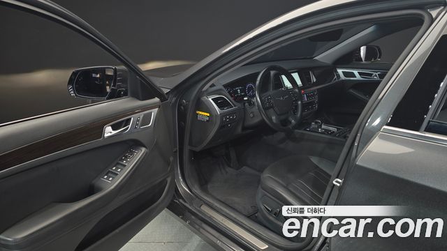 Genesis G80 2020 — photo 10