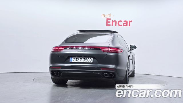 Porsche Panamera 2018 — photo 4