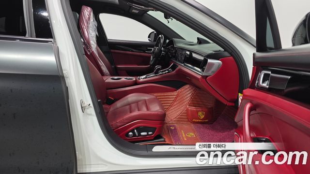 Porsche Panamera 2018 — photo 11
