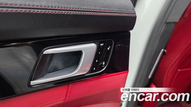 Porsche Panamera 2018 — photo 17