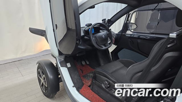 Renault Korea Twizy 2020 — photo 13