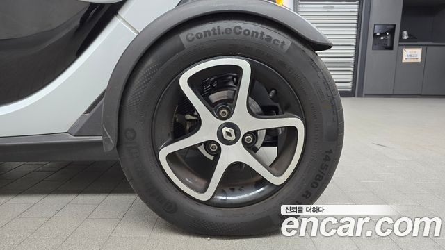 Renault Korea Twizy 2020 — photo 7