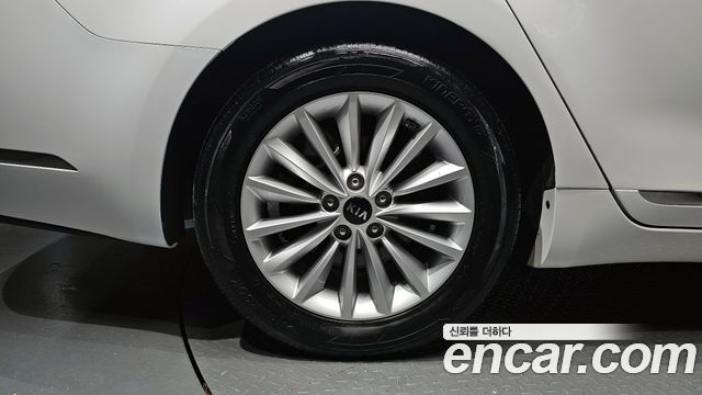 Kia K7 2017 — photo 5