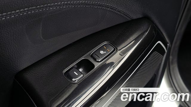Kia K7 2017 — photo 18