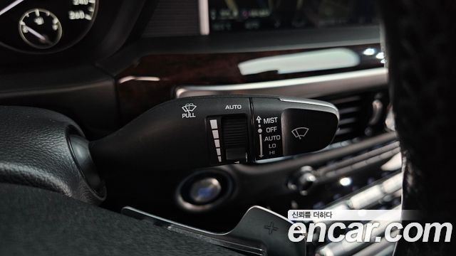 Genesis EQ900 2016 — photo 20