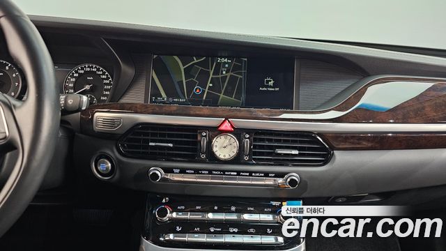 Genesis EQ900 2016 — photo 21