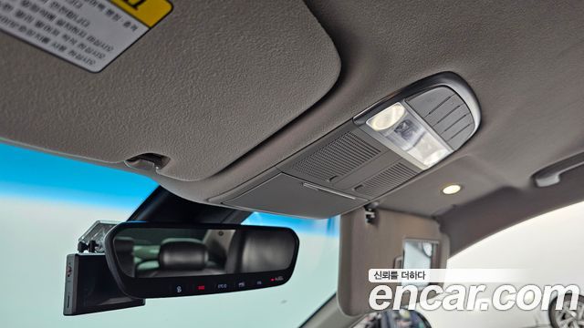 Genesis EQ900 2016 — photo 25