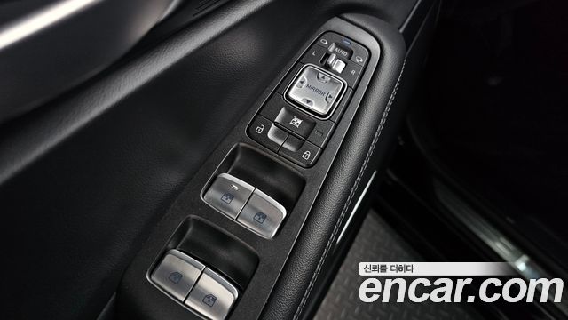 Genesis EQ900 2016 — photo 29