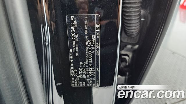 Genesis EQ900 2016 — photo 33