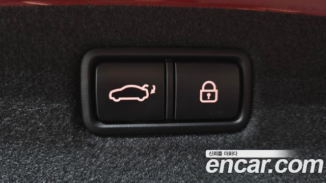 Genesis G70 2019 — photo 26