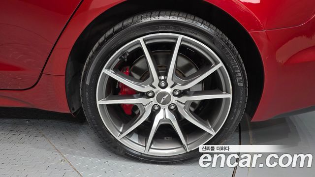 Genesis G70 2019 — photo 7