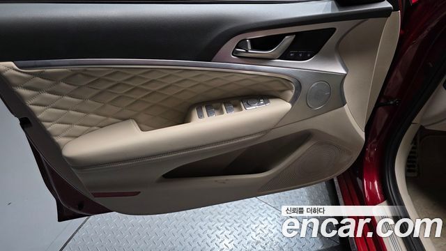 Genesis G70 2019 — photo 14