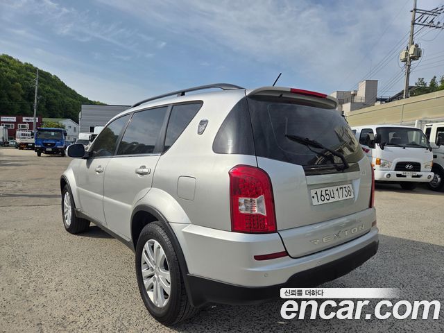 KG Mobility Rexton 2013 — photo 8