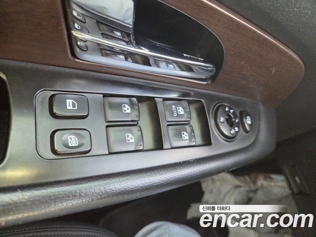 KG Mobility Rexton 2013 — photo 16
