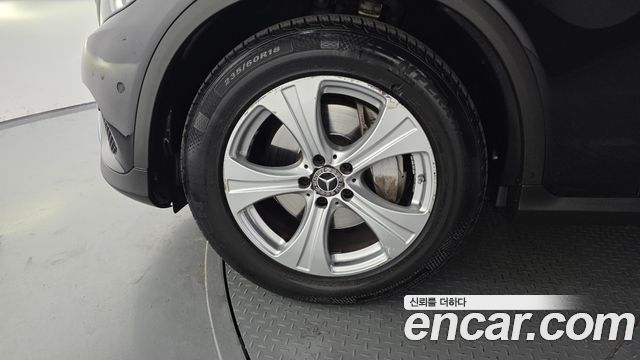 Mercedes-Benz GLC-Class 2017 — photo 5