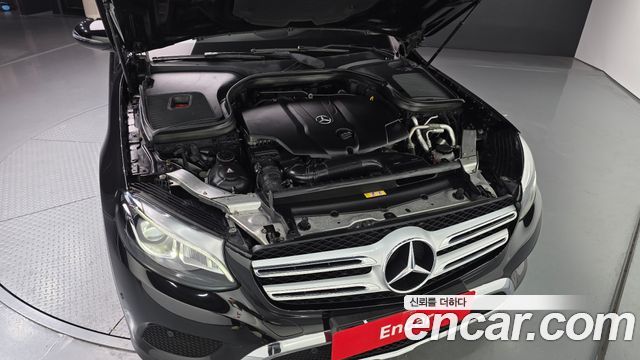Mercedes-Benz GLC-Class 2017 — photo 6