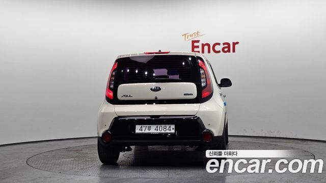 Kia Soul 2015 — photo 4