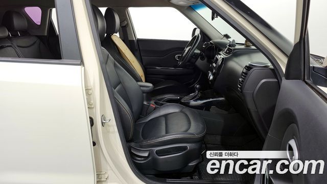 Kia Soul 2015 — photo 11
