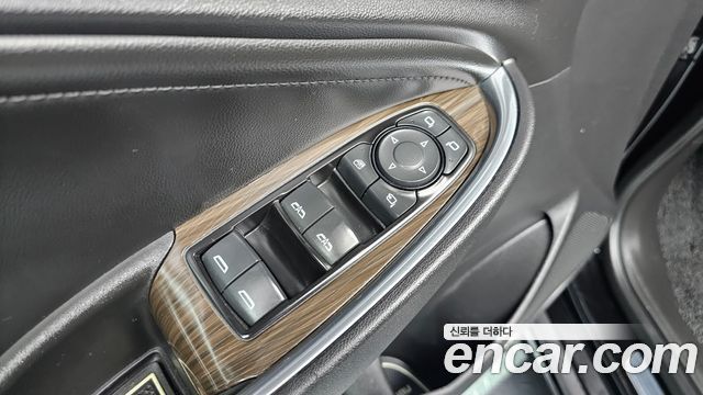 Chevrolet Korea Malibu 2017 — photo 27