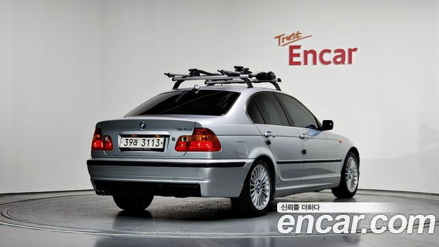 BMW 3-Series 2003 — photo 2