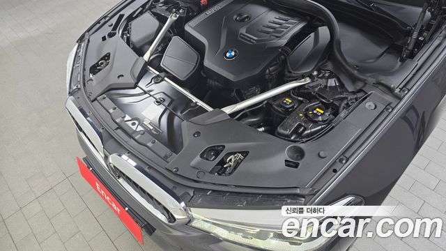 BMW 5-Series 2020 — photo 6