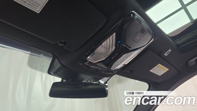 BMW 5-Series 2020 — photo 26