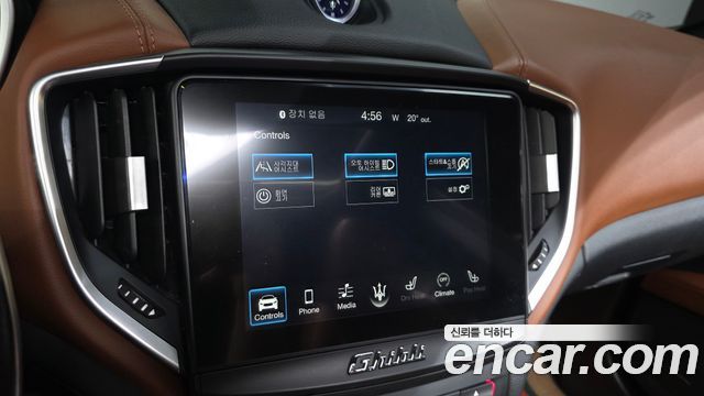 Maserati Ghibli 2018 — photo 17