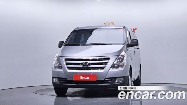 Hyundai Starex 2017 — photo 3
