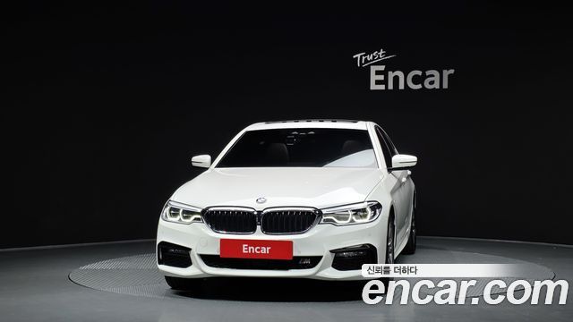 BMW 5-Series 2019 — photo 3