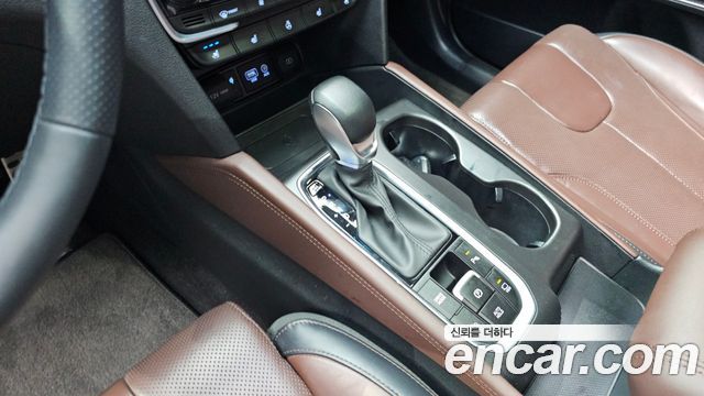 Hyundai Santafe 2020 — photo 12