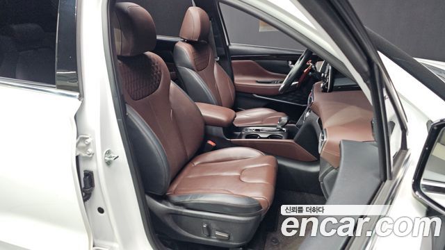 Hyundai Santafe 2020 — photo 17