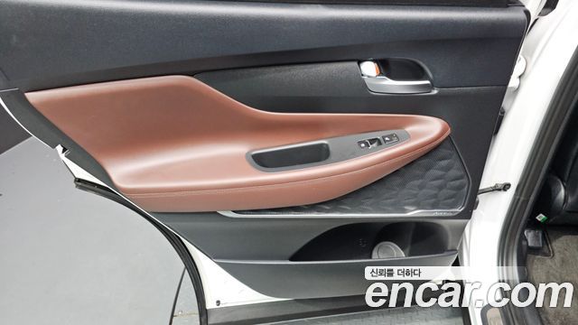 Hyundai Santafe 2020 — photo 15