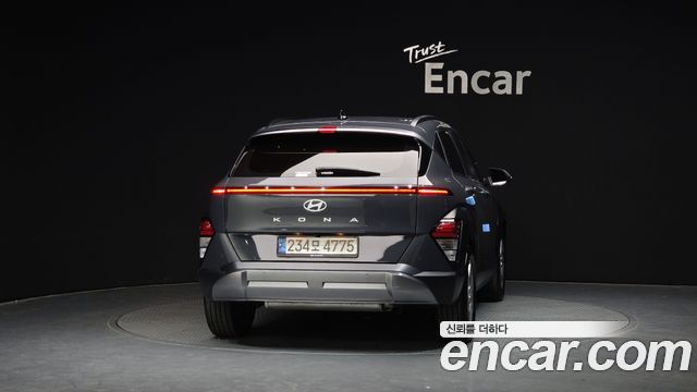 Hyundai Kona 2023 — photo 4