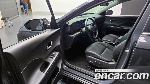 Hyundai Kona 2023 — photo 13